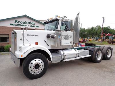 Western Star 4900 Day Cab Truck - Caterpillar 425HP, 8Ll Manual