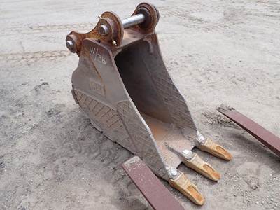 Caterpillar 22" DIGGING BUCKET Ditching Bucket