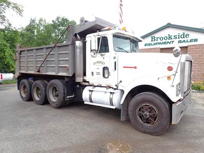 International 9300 Tri Axle Dump Truck - Caterpillar, 8Ll Manual
