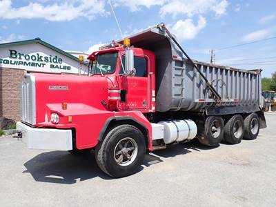 Kenworth C510 Tri Axle Dump Truck - Cummins 315HP, 8Ll Manual