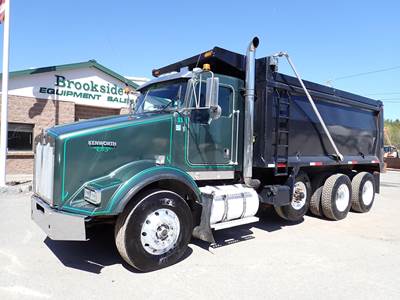 Kenworth T800 Tri Axle Dump Truck - Caterpillar 475HP, 8Ll Manual