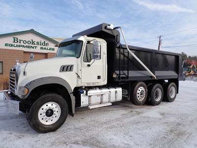 Mack Granite 84FR Dump Truck