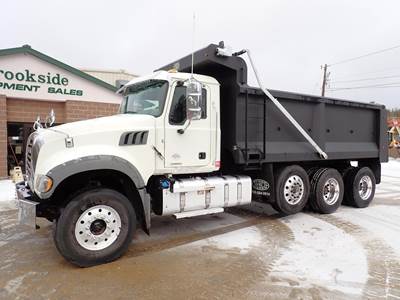 Mack Granite 84FR Dump Truck