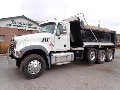 Mack Granite 86FR Dump Truck