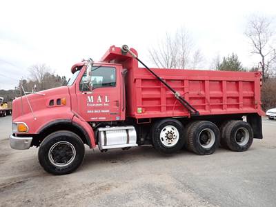 Sterling L9500 Dump Truck