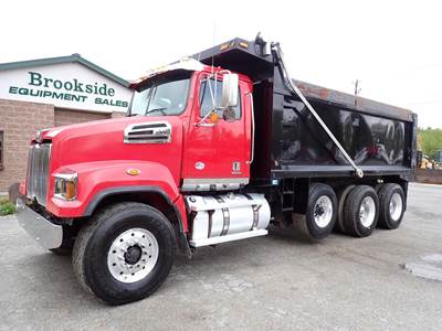 Western Star 4700 Tri Axle Dump Truck - Detroit 470HP, 8Ll Manual