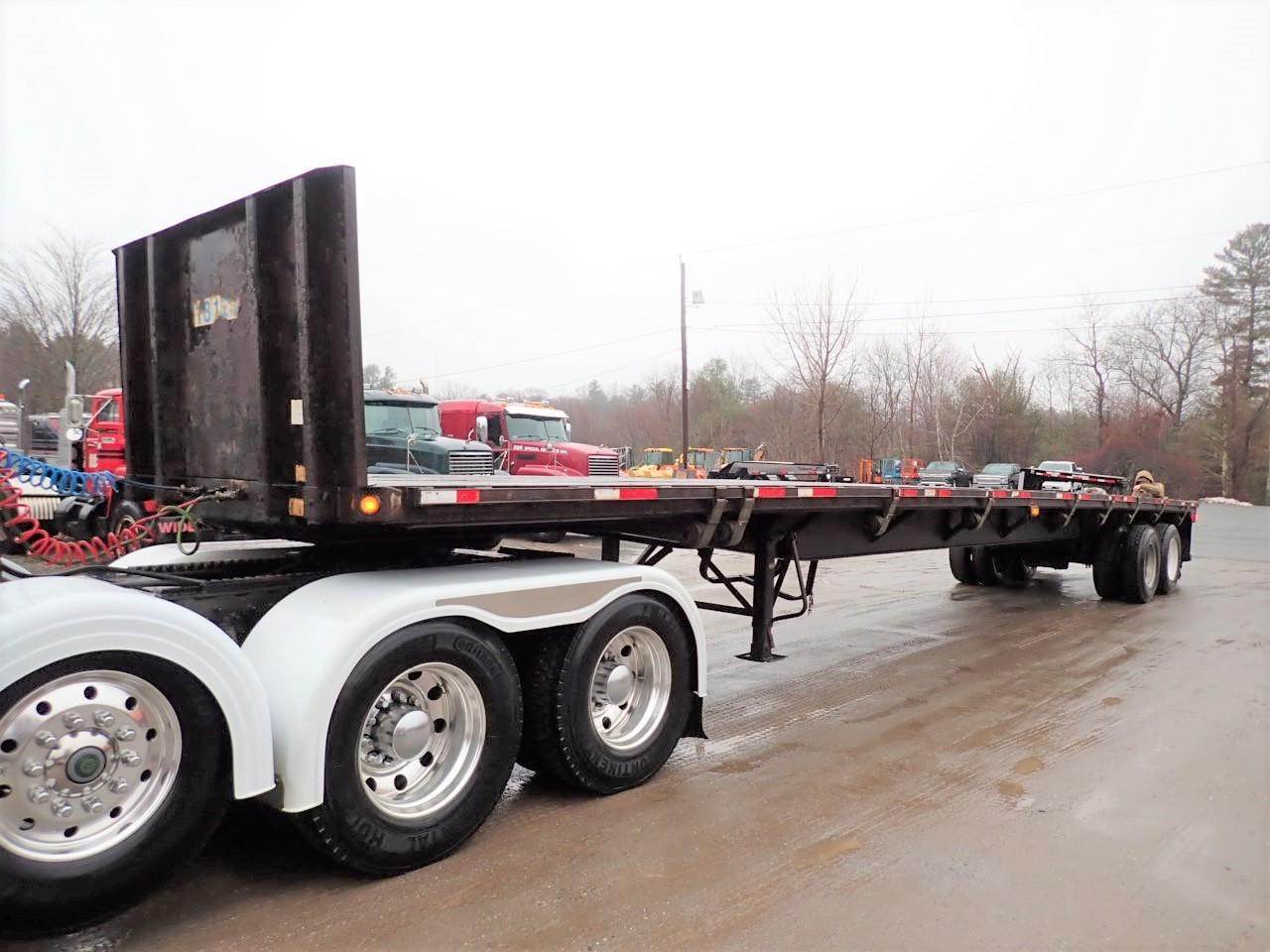 2005 Fontaine Flatbed Trailer For Sale Phillipston, MA XC659