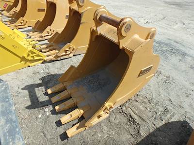 DIESEL EQUIPMENT Bucket