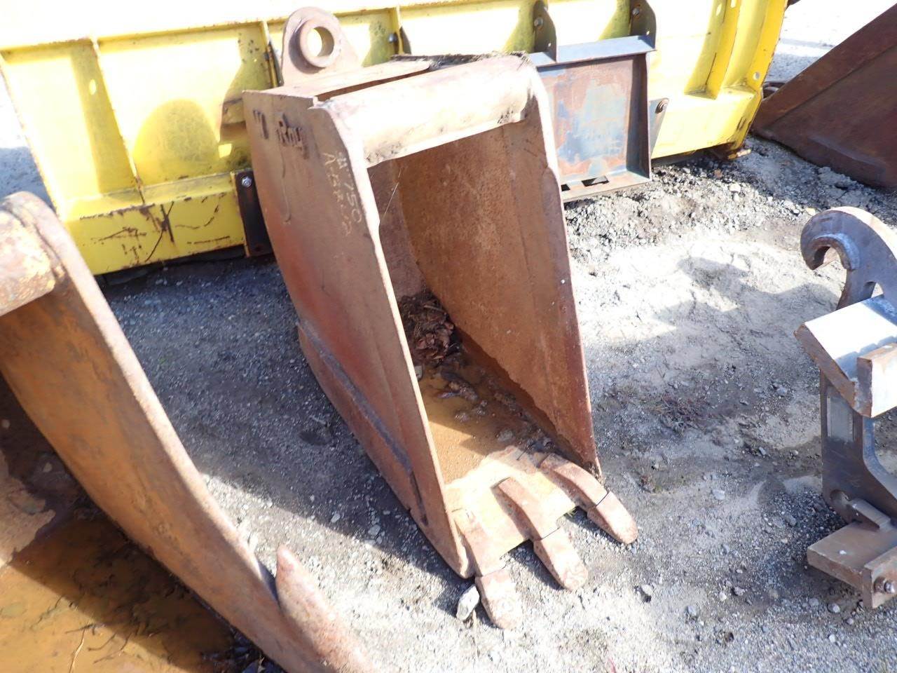 WainRoy Bucket For Sale Phillipston, MA AB842