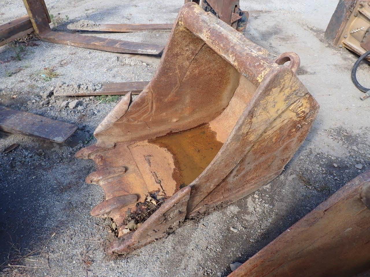 WainRoy Bucket For Sale Phillipston, MA AB988