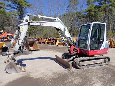 Takeuchi TB250 Mini Excavator