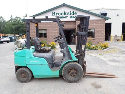 Mitsubishi FG25N Pneumatic Tire Forklift - 4750lb Capacity, 16ft Lift Height