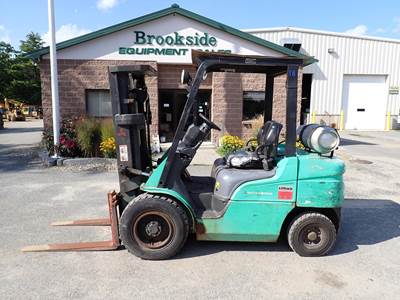 Mitsubishi FG30N Pneumatic Tire Forklift - 6000lb Capacity, 14ft Lift Height
