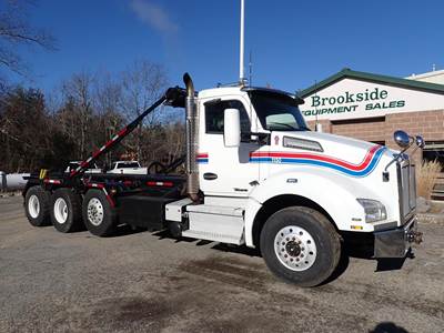 Kenworth T880 Roll Off Truck