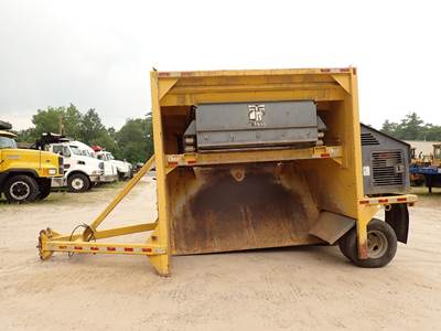 Thomas Protough 400 Screening Plant