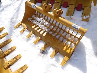 Teran Skeleton Bucket