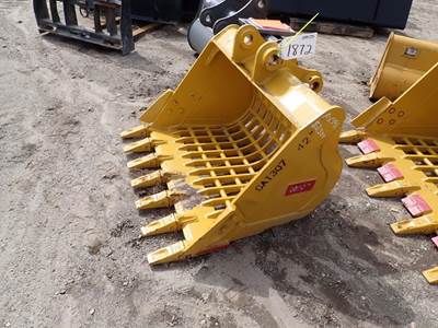 Teran Skeleton Bucket