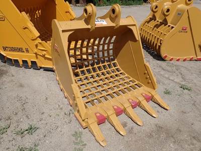 Toft Skeleton Bucket