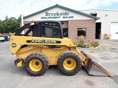 John Deere 260 Mini Skid Steer