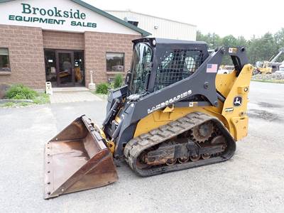 John Deere 317G Skid Steer