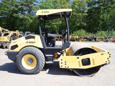 BOMAG BW177D-5 Smooth Drum Roller Compactor