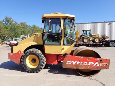 Dynapac CA152 Smooth Drum Roller Compactor