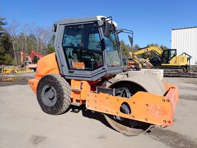 Hamm 3307 Smooth Drum Roller Compactor
