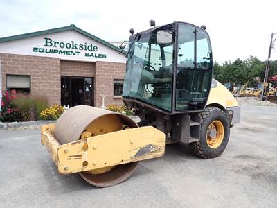 Volvo SD77DX Smooth Drum Roller Compactor