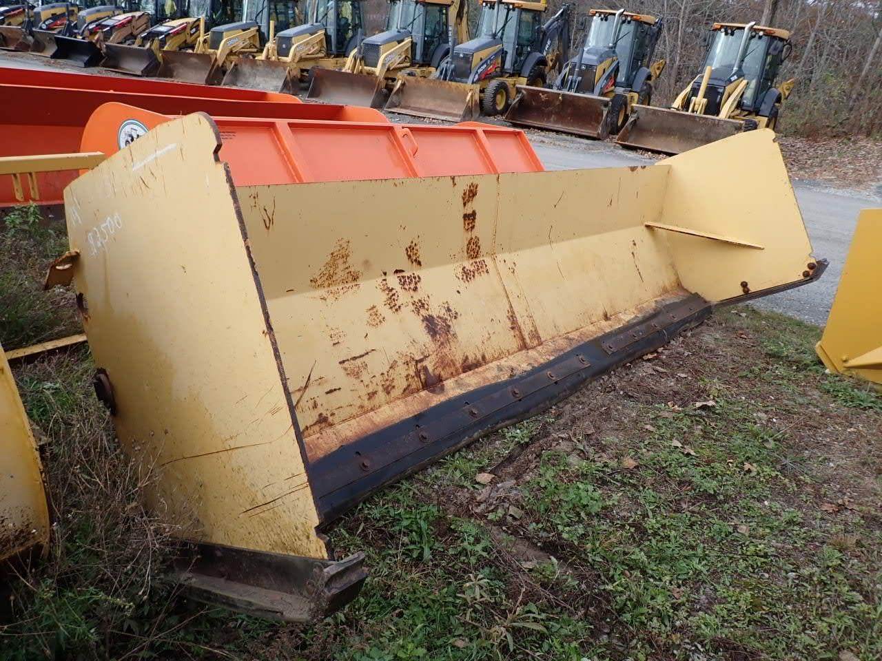 14 ft Snow Pusher, Rubber Cutting Edge For Sale Phillipston, MA A