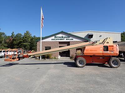 JLG 800S Telescopic Boom Lift