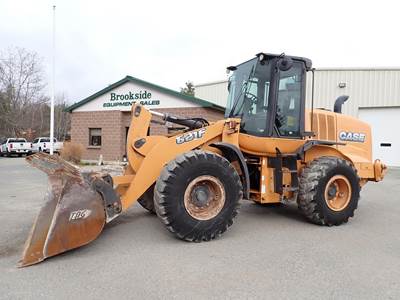 Case 621F Wheel Loader