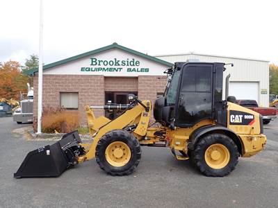 Caterpillar 908M Wheel Loader