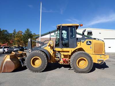 John Deere 524 P-TIER Wheel Loader