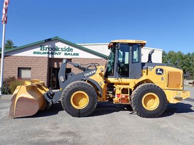 John Deere 544 P-TIER Large Wheel Loader
