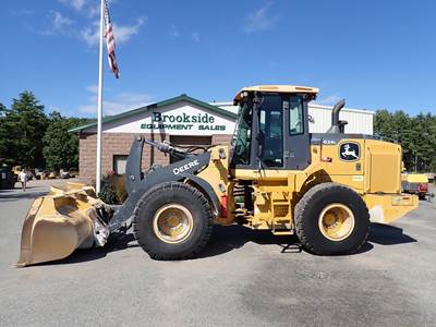 John Deere 624L Large Wheel Loader