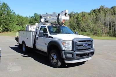 2012 Ford F-550 Boom / Bucket Truck - Altec AT37G Aerial Lift