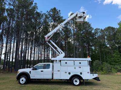 2017 Ford F-550 Extended Cab Boom / Bucket Truck - Altec AT40G Aerial Lift