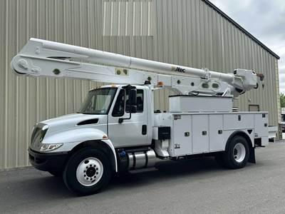 2017 International 4300 Boom / Bucket Truck - Altec AA55 MH Aerial Lift