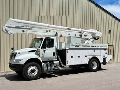 2019 International 4300 Boom / Bucket Truck - Altec AA55E MH Aerial Lift