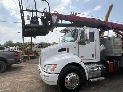 2015 Kenworth T370 Boom / Bucket Truck - Elliott L60R Aerial Lift