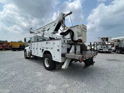 2014 Kenworth T370 Boom / Bucket Truck - Versalift Aerial Lift
