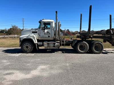 2015 Mack CHU 613 Day Cab Truck