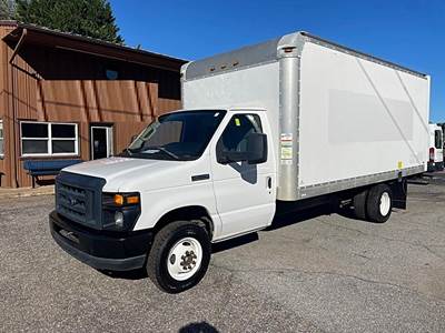 2017 Ford E-350 Box Truck