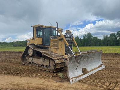 2011 Caterpillar D6T Dozer - Blade