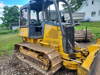 John Deere 650J Dozer - Winch