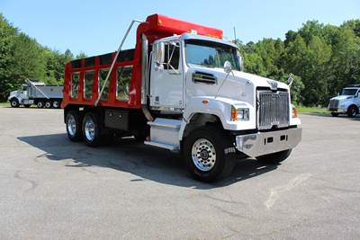 2018 Western Star 4700 Dump Truck