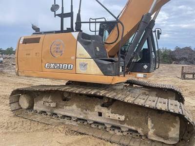 2016 Case CX210D Excavator - Bucket & Thumb