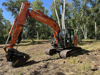 2017 Hitachi ZX135US-6 Excavator
