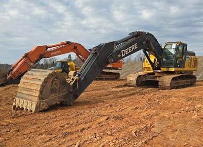 2018 John Deere 350G LC Excavator