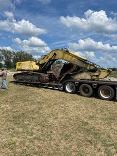 2001 Kobelco SK250 Excavator - Bucket